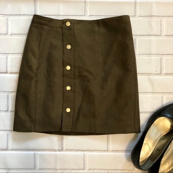 Zara Dresses & Skirts - {Zara Basics} Faux Suede Skirt